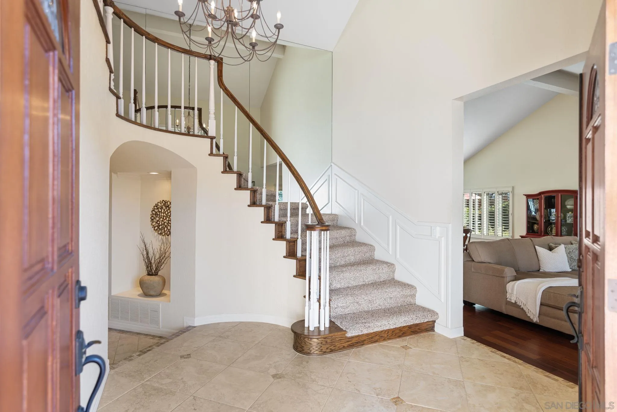 452 Avenida Adobe Escondido, CA 92029 - Photo 2 of 11 a view of entryway and hall