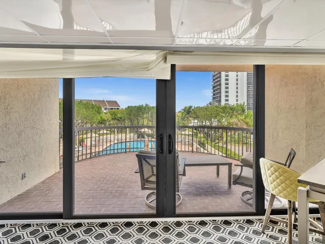 $1,295,000 | 4740 South Ocean Boulevard, Unit 606, Highland Beach, FL 33487