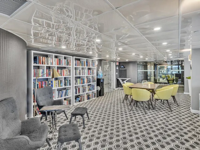 $1,295,000 | 4740 South Ocean Boulevard, Unit 606, Highland Beach, FL 33487