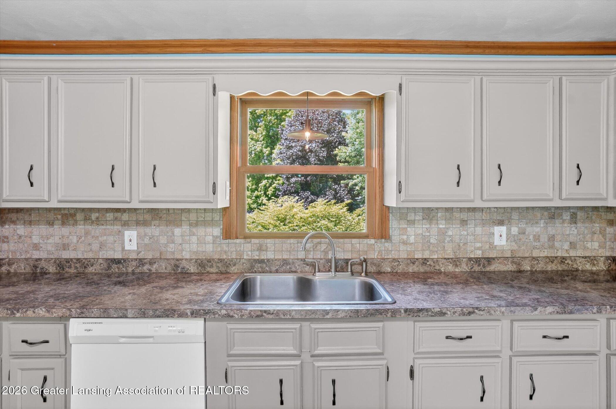 2141 North Meridian Road Ovid, MI 48866 - Photo 7 of 34 10-2141-N-Meridian-WindowStill-Photograp