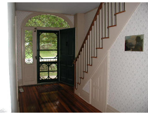 82 Greenwich Road Hardwick, MA 01037 - Photo 8 of 11