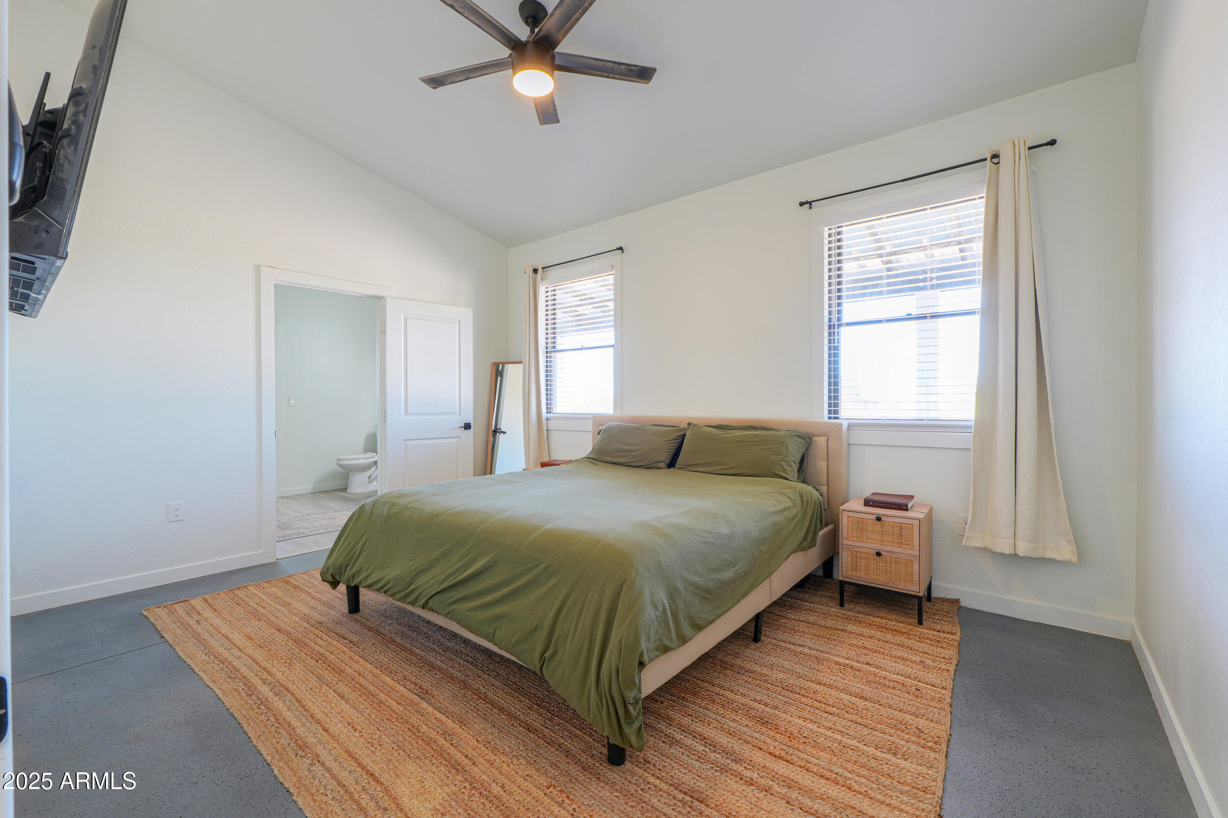 55091 West Pima Road Maricopa, AZ 85139 - Photo 13 of 43 Primary Suite