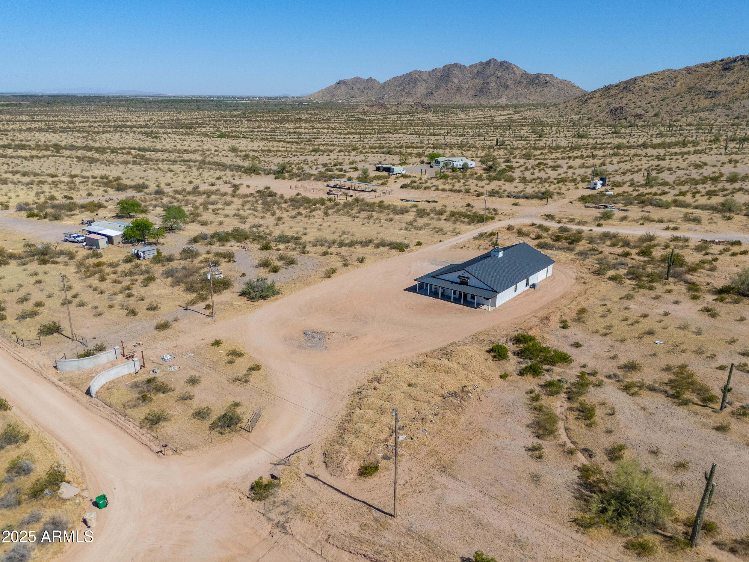 55091 West Pima Road Maricopa, AZ 85139 - Photo 39 of 43 Gated Entrance