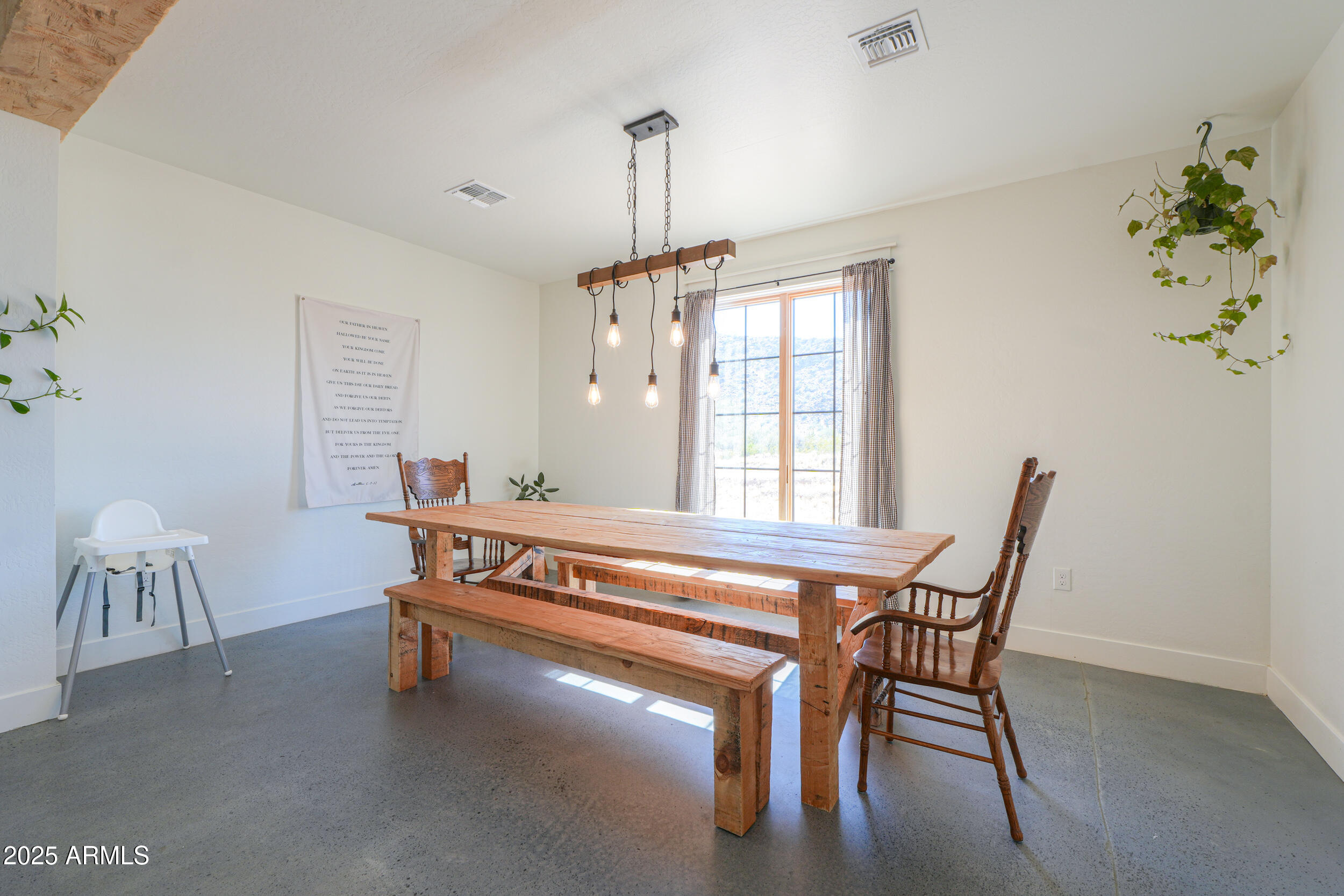 55091 West Pima Road Maricopa, AZ 85139 - Photo 6 of 43 Dining Room