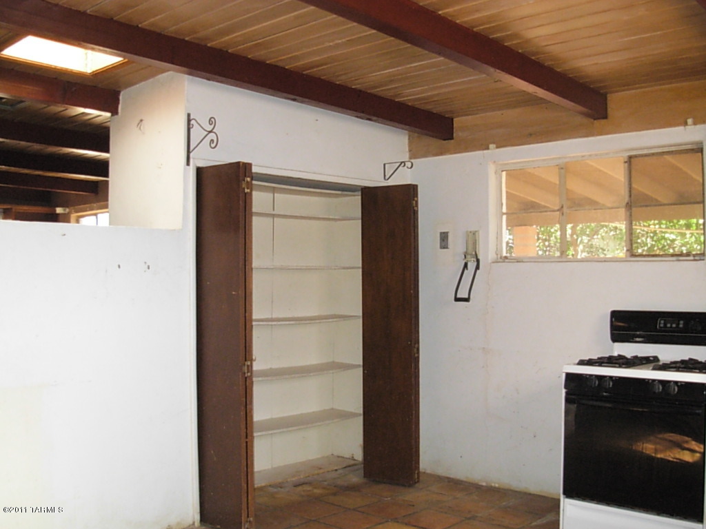 2841 West Bird Road Tucson, AZ 85746 - Photo 17 of 25 Gallery Image 17