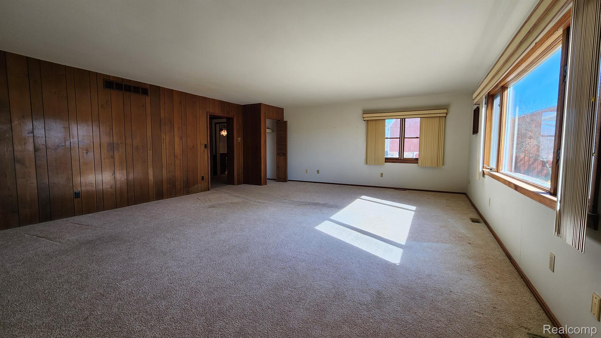 20235 Scio Church Road Chelsea, MI 48118 - Photo 13 of 45 Gallery Image 13