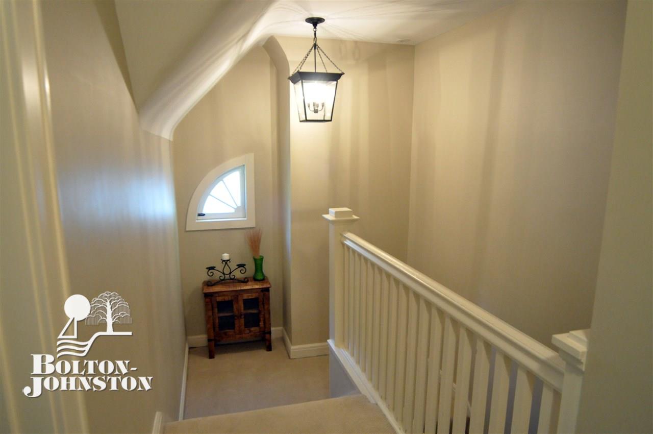226 Moran Road Grosse Pointe, MI 48236 - Photo 50 of 72 50015266-49.JPG