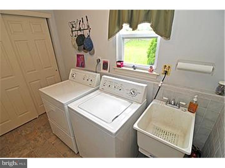 115 Strassburger Road Perkasie, PA 18944 - Photo 10 of 25 Laundry Room