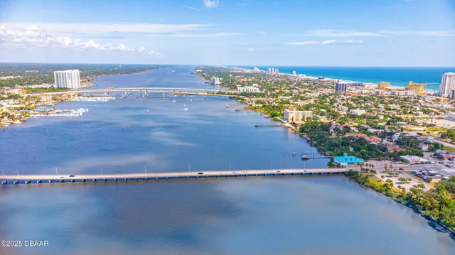 $1,450 | 144 South Halifax Avenue, Unit 66, Daytona Beach, FL 32118