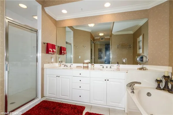 $15,000 | 410 Flagship Drive, Unit 1105, Naples, FL 34108