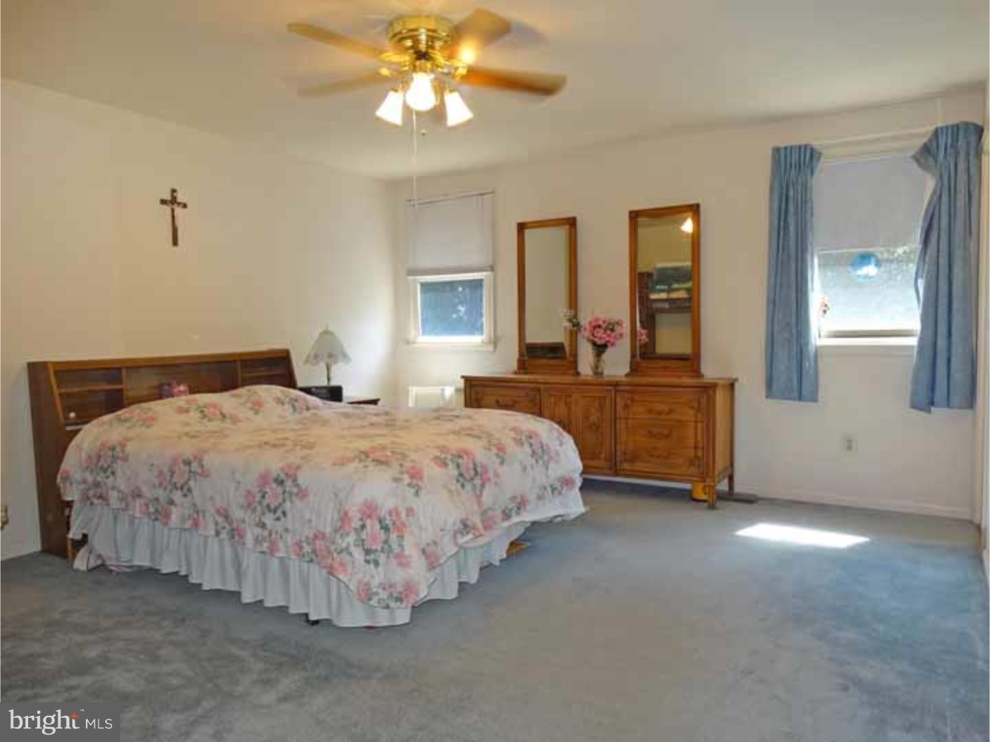 467 Stanford Road Fairless Hills, PA 19030 - Photo 10 of 22 Gallery Image 10