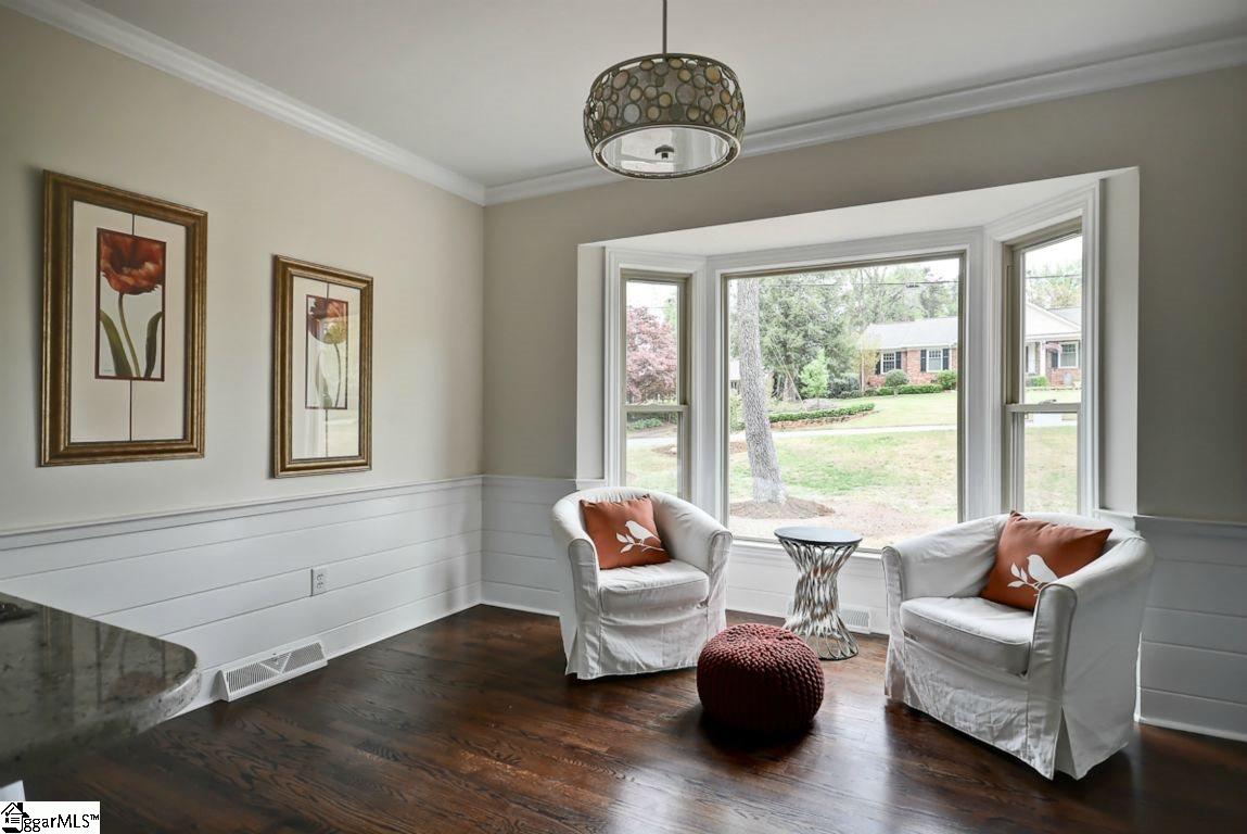310 Sweetbriar Road Greenville, SC 29615 - Photo 13 of 36 Gallery Image 13