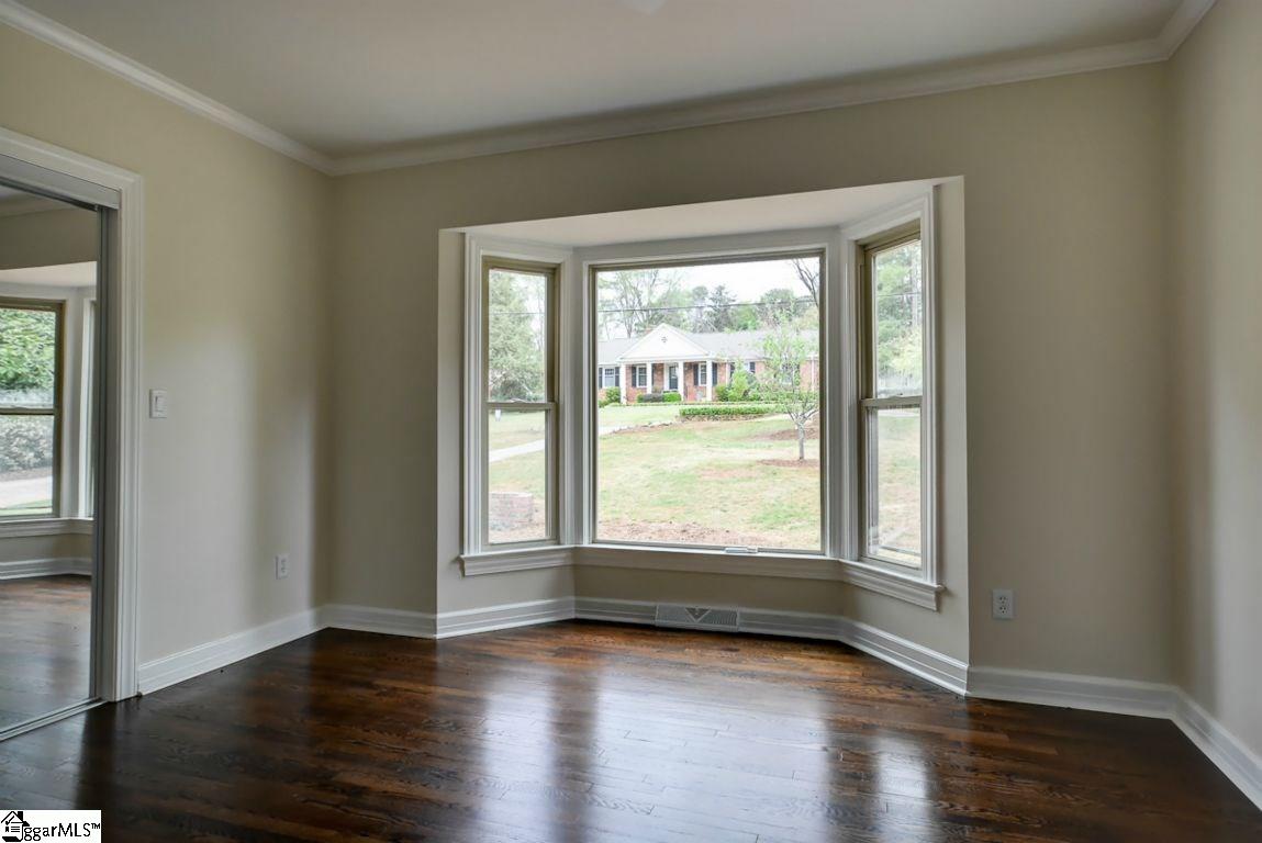 310 Sweetbriar Road Greenville, SC 29615 - Photo 17 of 36 Gallery Image 17