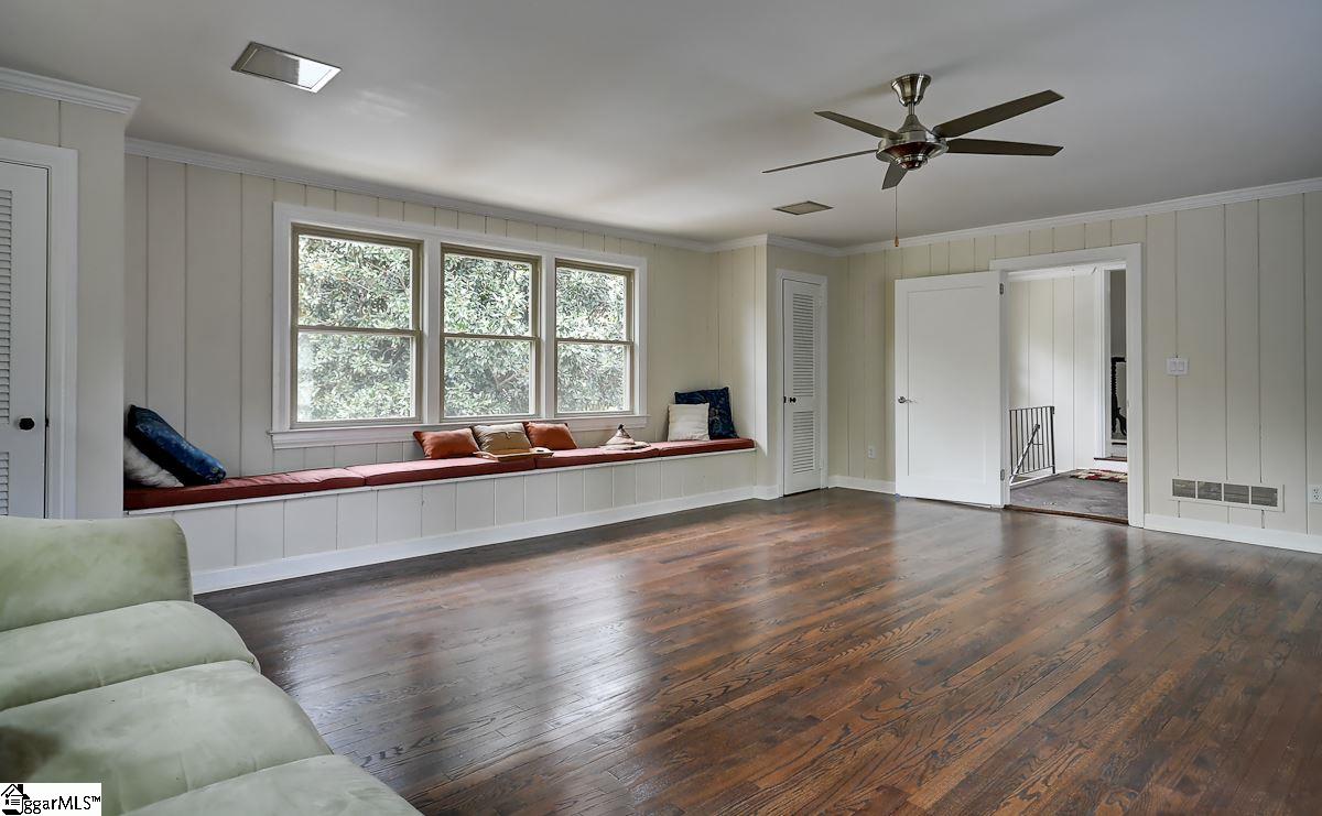 310 Sweetbriar Road Greenville, SC 29615 - Photo 26 of 36 Gallery Image 26