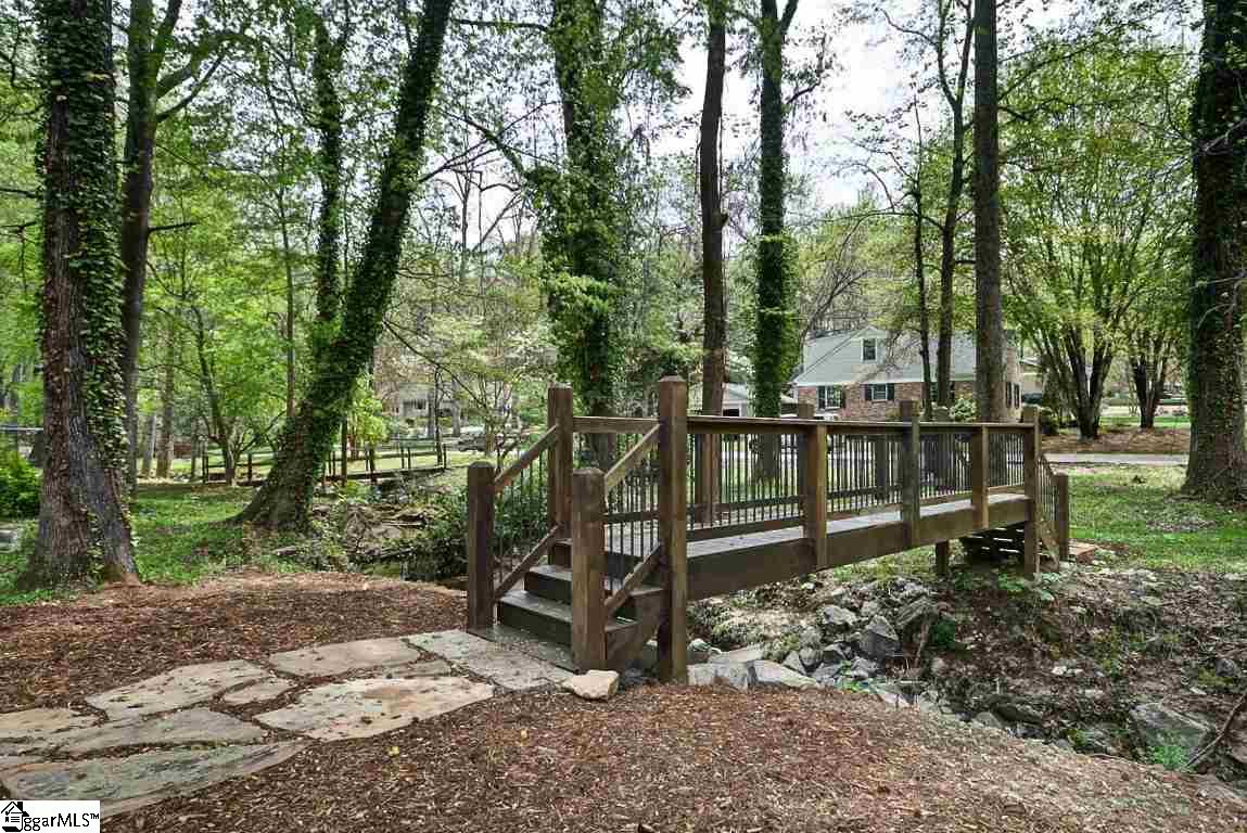 310 Sweetbriar Road Greenville, SC 29615 - Photo 33 of 36 Gallery Image 33