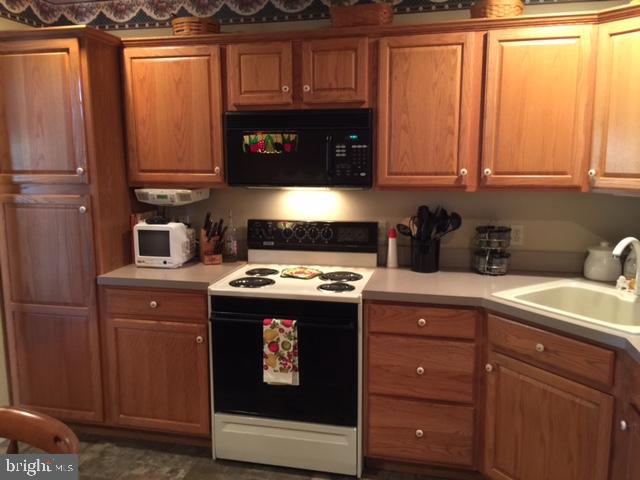 49 Rockford Road Mountville, PA 17554 - Photo 10 of 30 Gallery Image 10