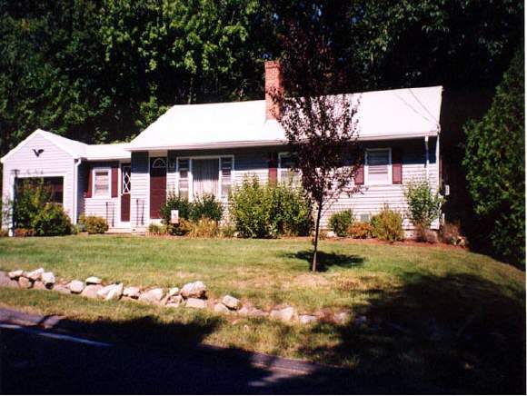 4 Little Pond Road Concord, NH 03301 - Photo 1 of 1
