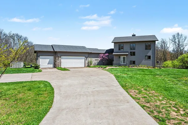 $849,500 | 26401 27 1/2 Street, Gobles, MI 49055