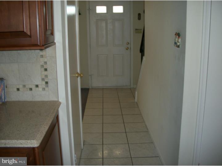 2513 Valley View Road Bensalem, PA 19020 - Photo 2 of 25 Foyer