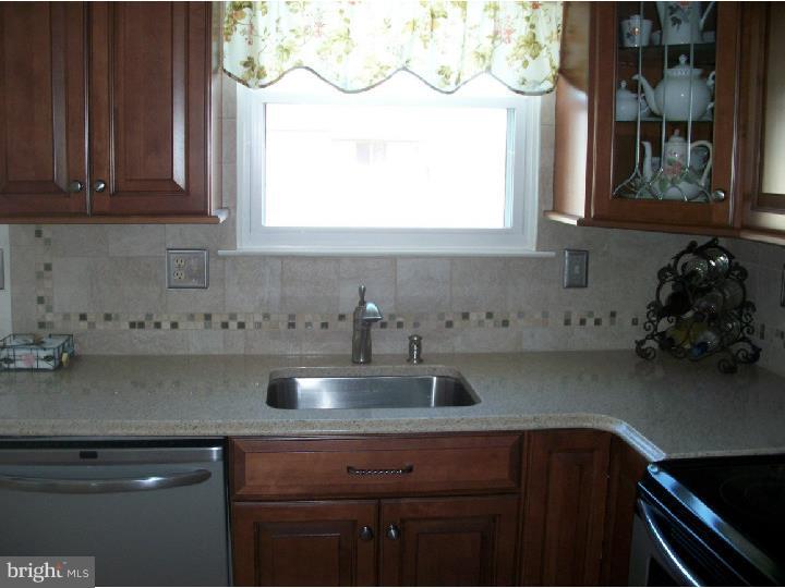 2513 Valley View Road Bensalem, PA 19020 - Photo 11 of 25 Kitchen