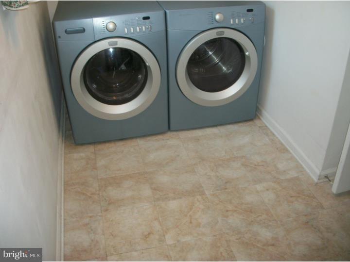 2513 Valley View Road Bensalem, PA 19020 - Photo 17 of 25 Laundry Room