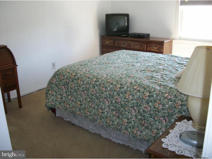 2513 Valley View Road Bensalem, PA 19020 - Photo 22 of 25 Bedroom 3