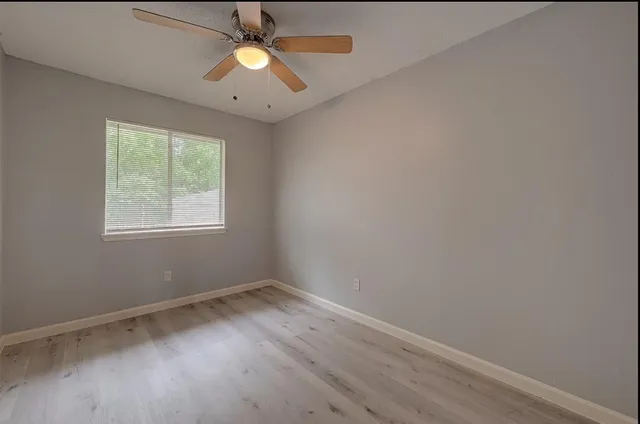 $1,400 | 12005 Tambourine Drive, Houston, TX 77477