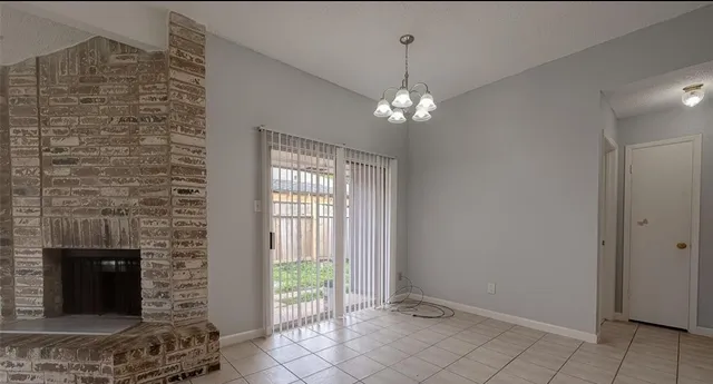 $1,400 | 12005 Tambourine Drive, Houston, TX 77477