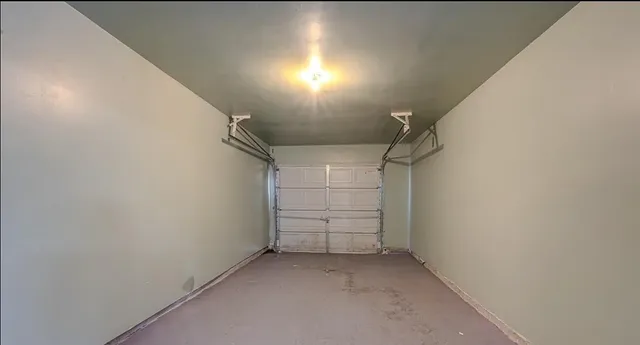 $1,400 | 12005 Tambourine Drive, Houston, TX 77477