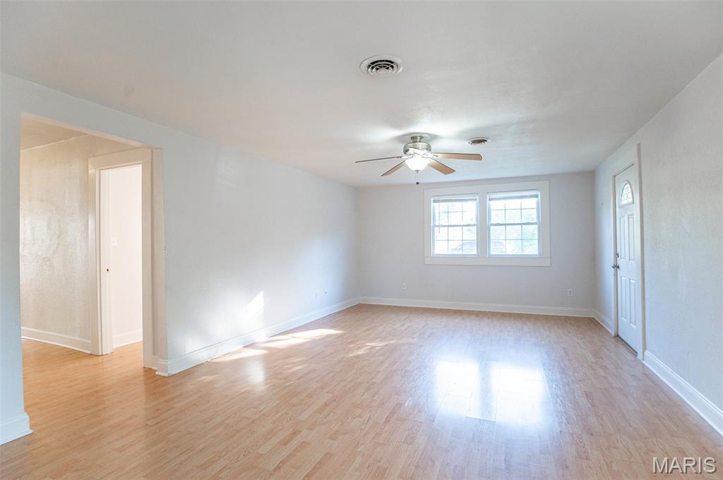 121 Anna Street St. James, MO 65559 - Photo 4 of 17