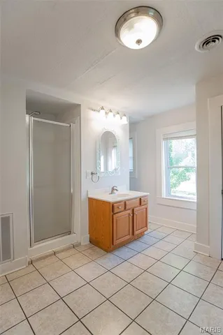 $164,900 | 121 Anna Street, St. James, MO 65559