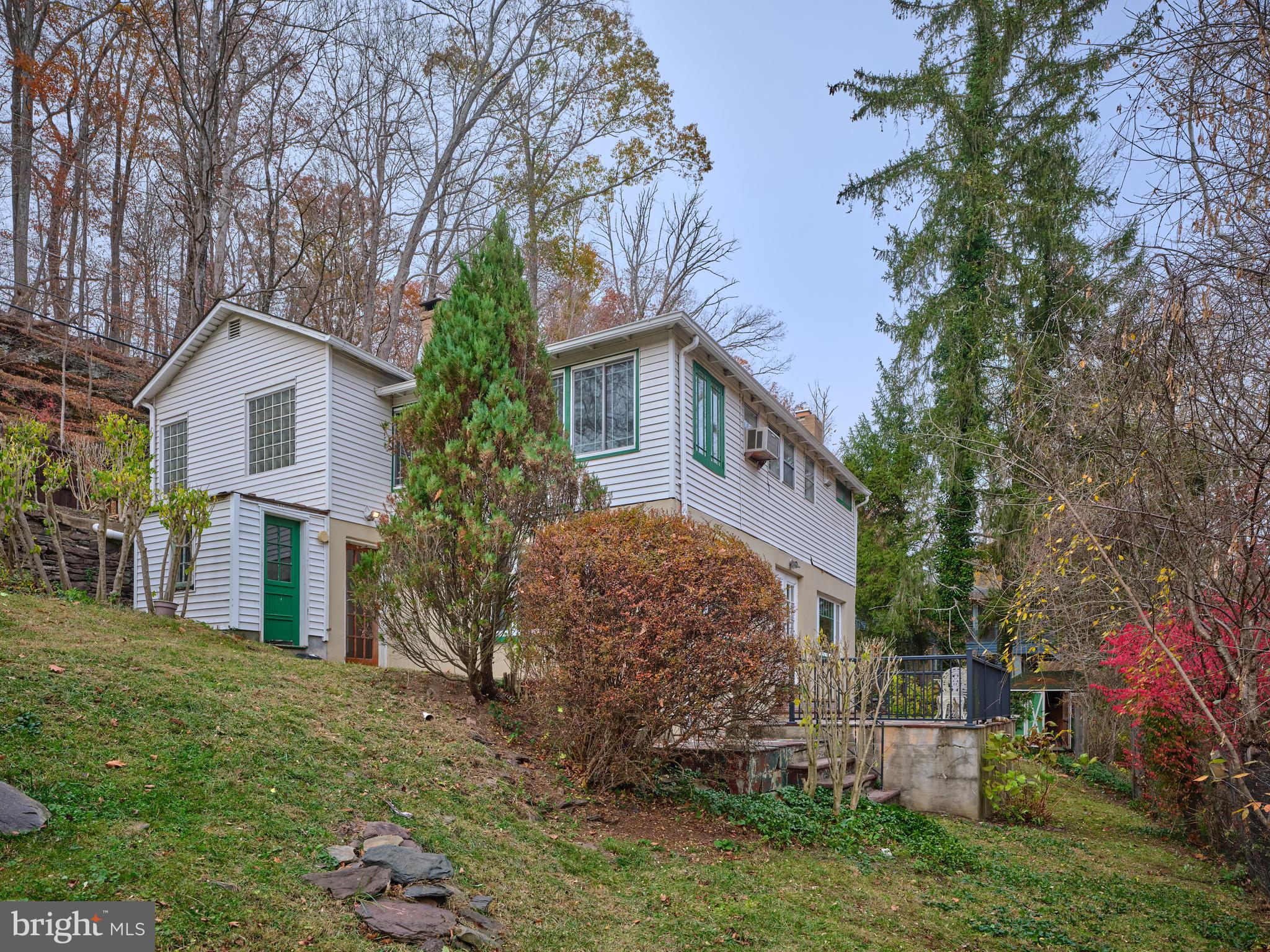 446 River Road Pipersville, PA 18947 - Photo 4 of 32 Gallery Image 4
