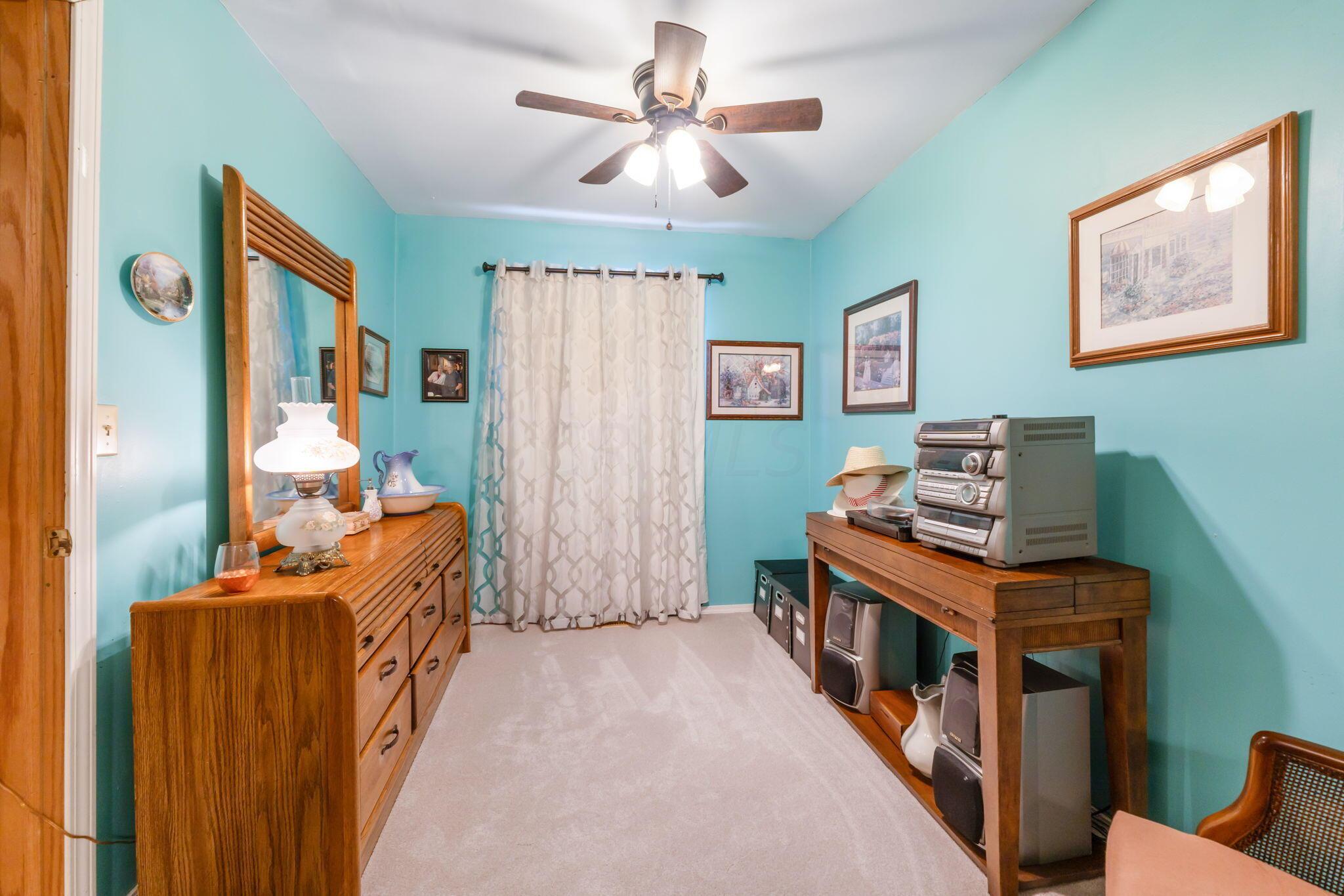 3232 Sundale Road Columbus, OH 43232 - Photo 19 of 43 3232 Sundale Rd (Interior)-24