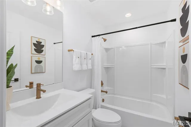 $364,900 | 2 Aspen Ii At Polo Grounds, Eureka, MO 63025