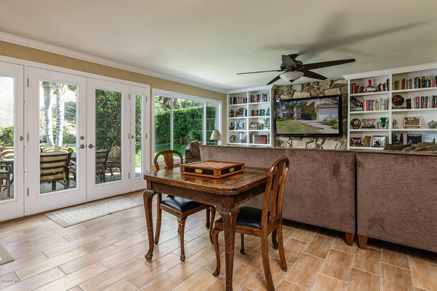 18921 Killimore Court Porter Ranch, CA 91326 - Photo 8 of 17 Family Room