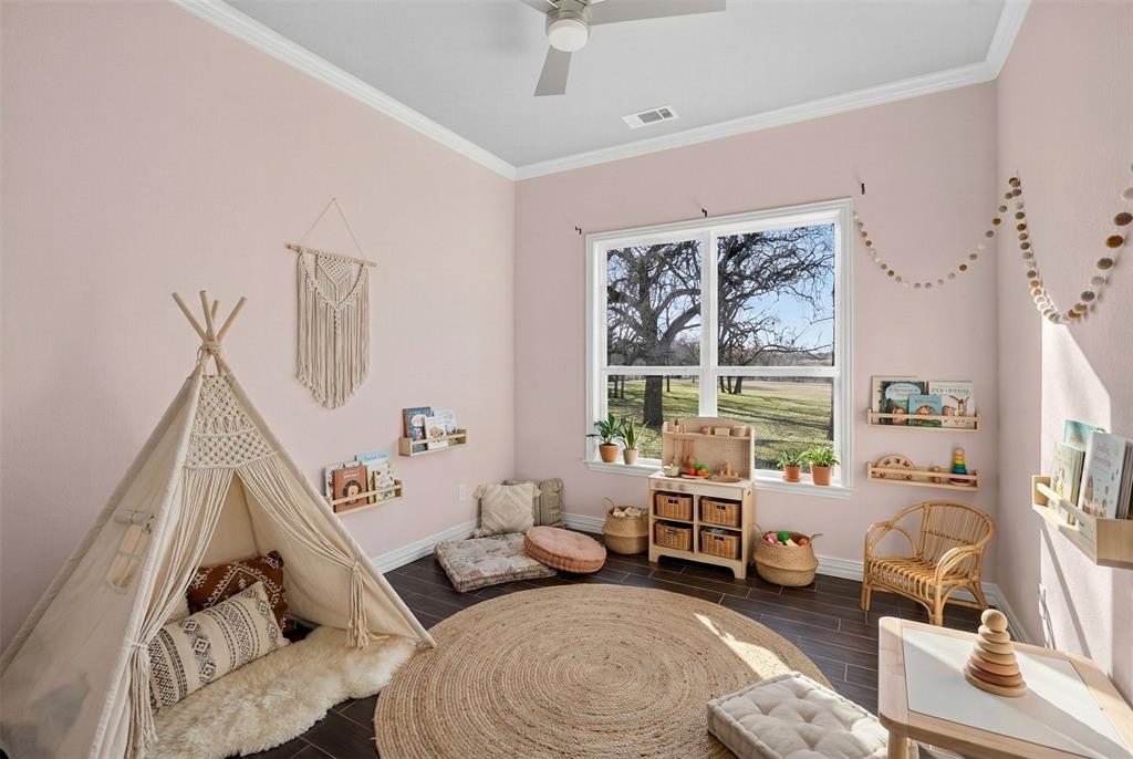 306 Garden Court Springtown, TX 76082 - Photo 29 of 39 Bedroom (2) Virtually Staged
