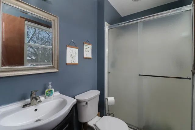 $305,000 | 208 Hammitt Drive, Normal, IL 61761