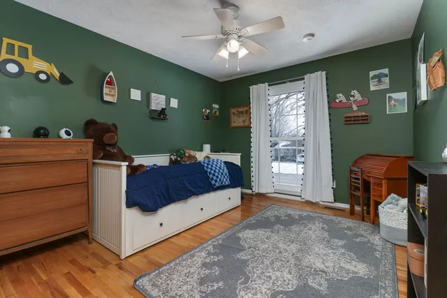 $305,000 | 208 Hammitt Drive, Normal, IL 61761