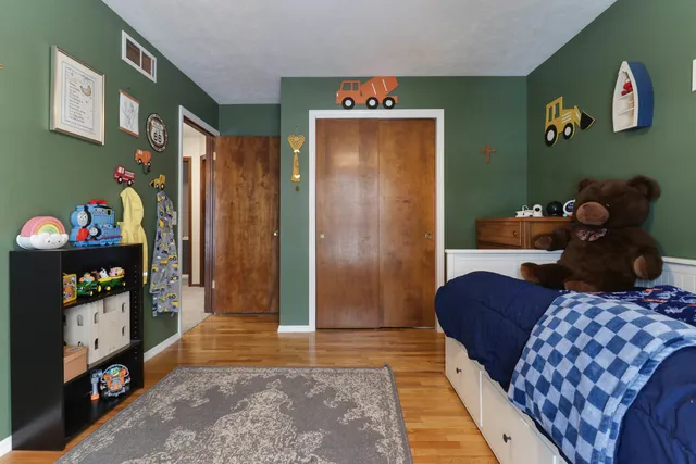 $305,000 | 208 Hammitt Drive, Normal, IL 61761