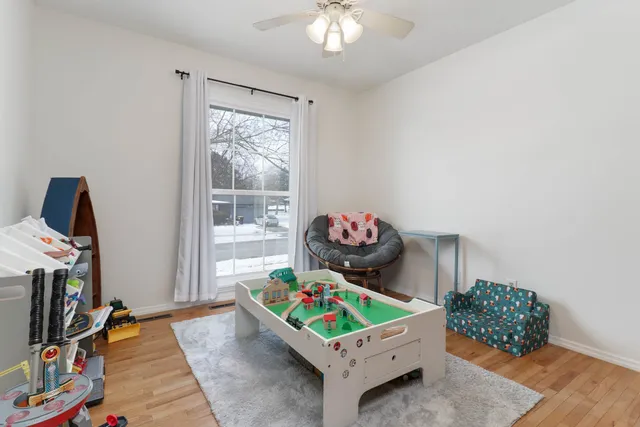 $305,000 | 208 Hammitt Drive, Normal, IL 61761