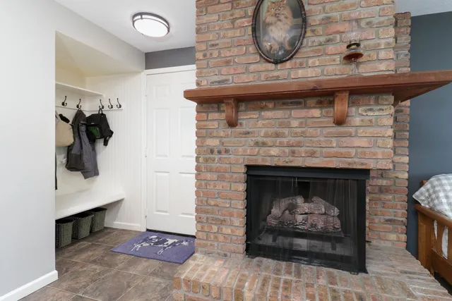 $305,000 | 208 Hammitt Drive, Normal, IL 61761