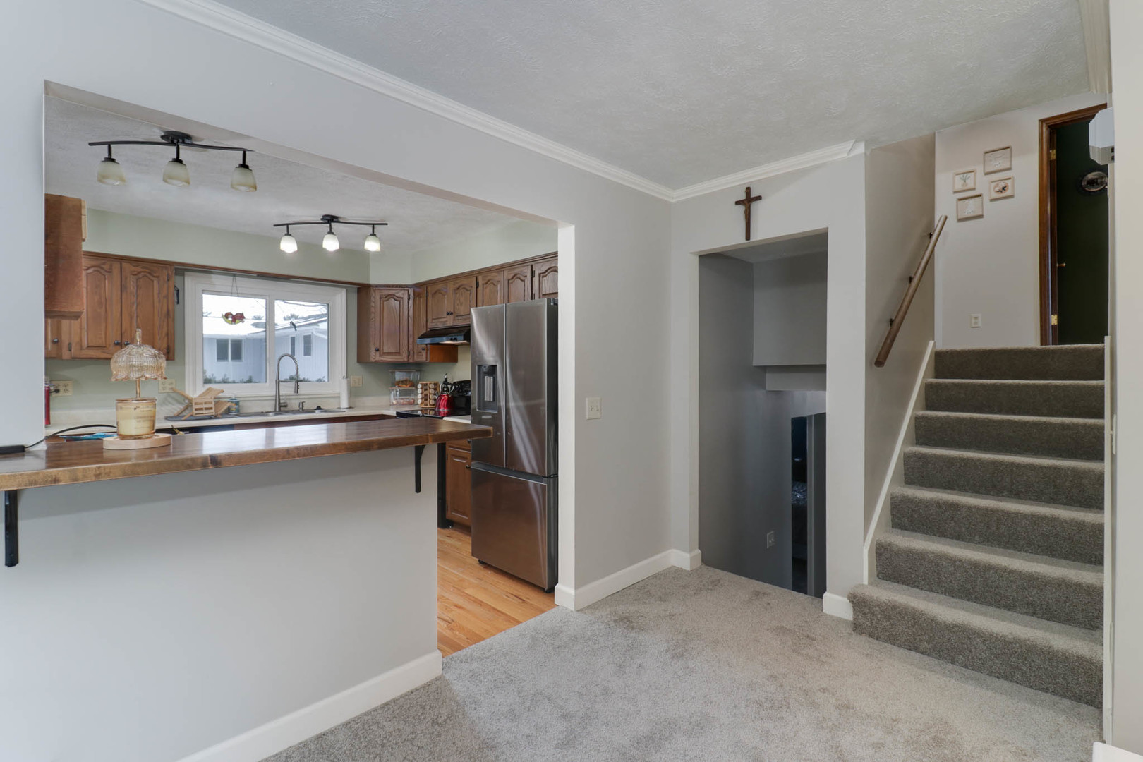 208 Hammitt Drive Normal, IL 61761 - Photo 8 of 49