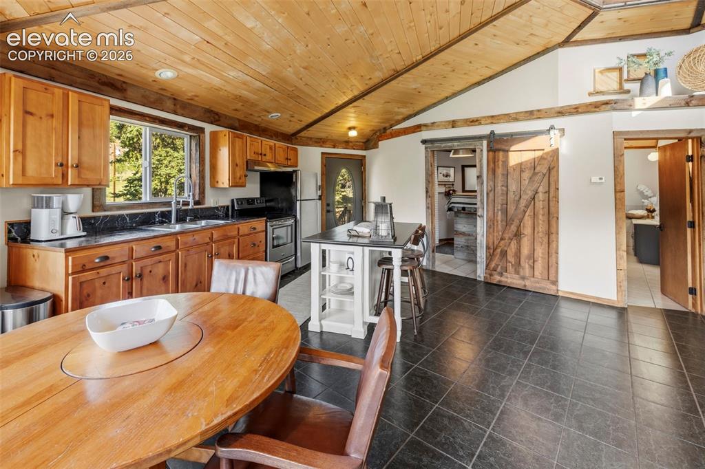 658 Conestoga Creek Road Florissant, CO 80816 - Photo 8 of 50