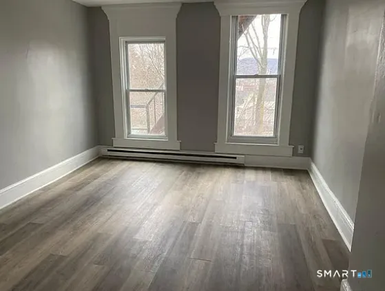 $1,450 | 570 Broad Street, Unit B, Meriden, CT 06450