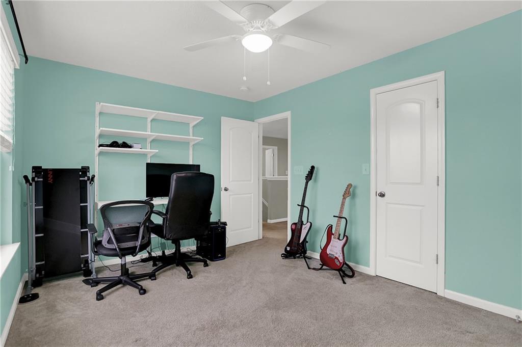 109 Rambling Road Greenfield, IN 46140 - Photo 21 of 33