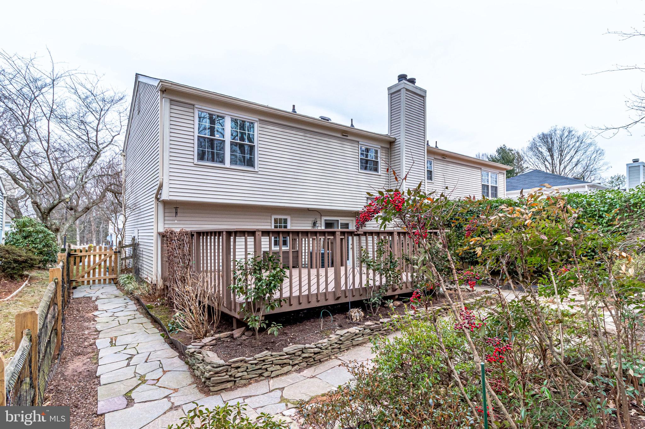 5998 Powell's Landing Road Burke, VA 22015 - Photo 54 of 58 Gallery Image 54