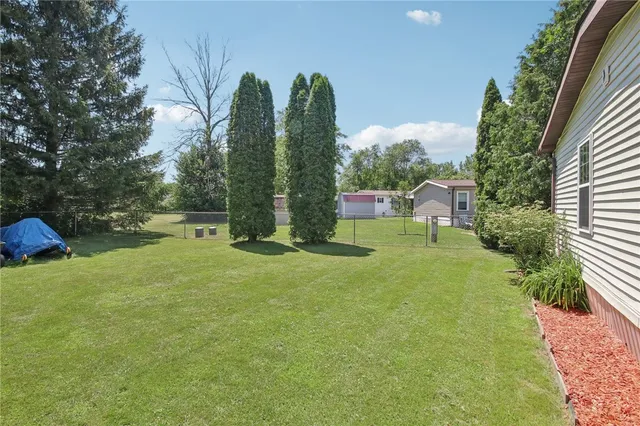 $69,900 | 222 Sunset Drive, Clarendon, NY 14470