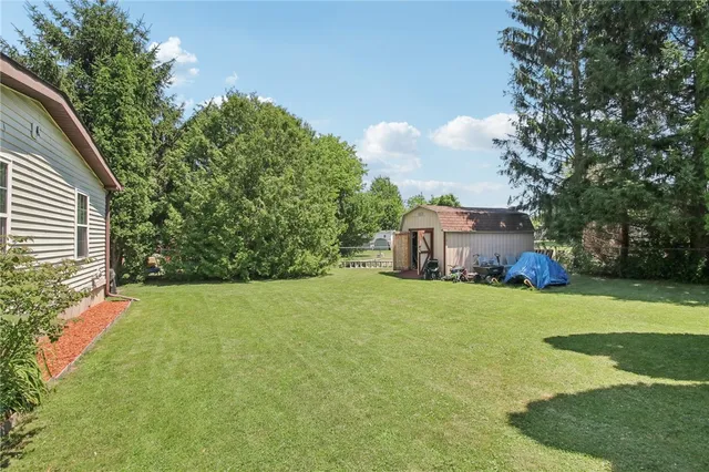 $69,900 | 222 Sunset Drive, Clarendon, NY 14470