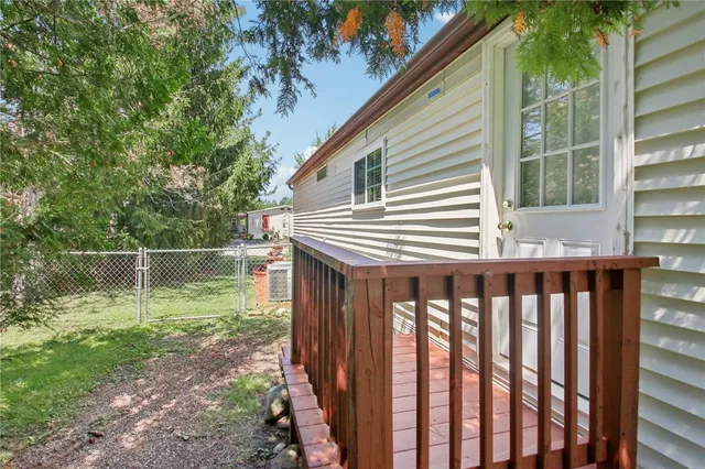 $69,900 | 222 Sunset Drive, Clarendon, NY 14470