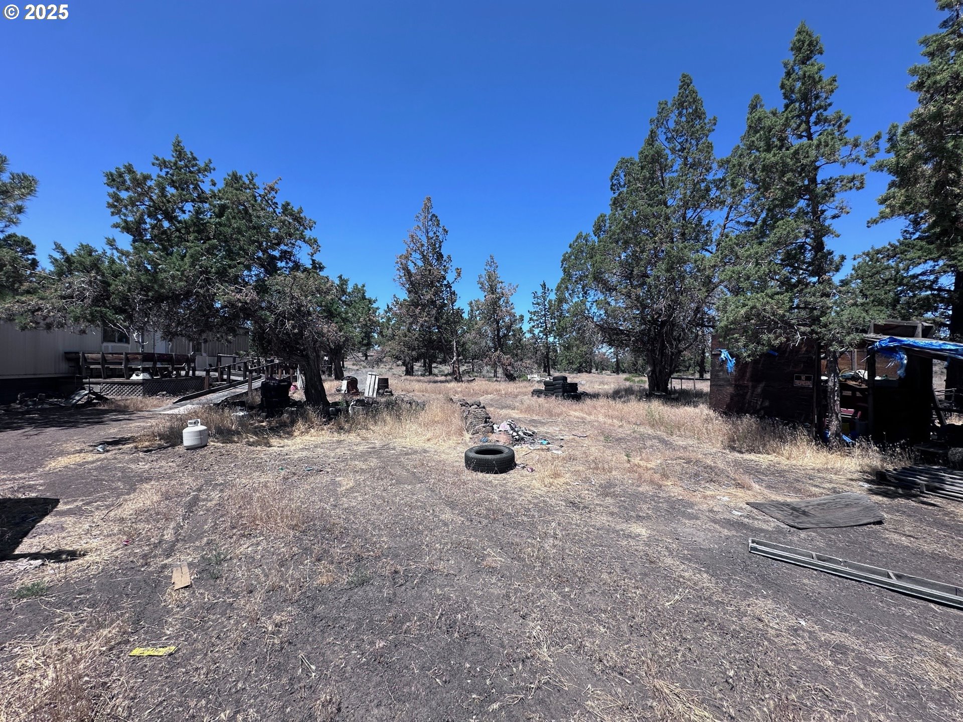 3295 Northeast 37th Street Redmond, OR 97756 - Photo 4 of 6 a view of outdoor space with seating